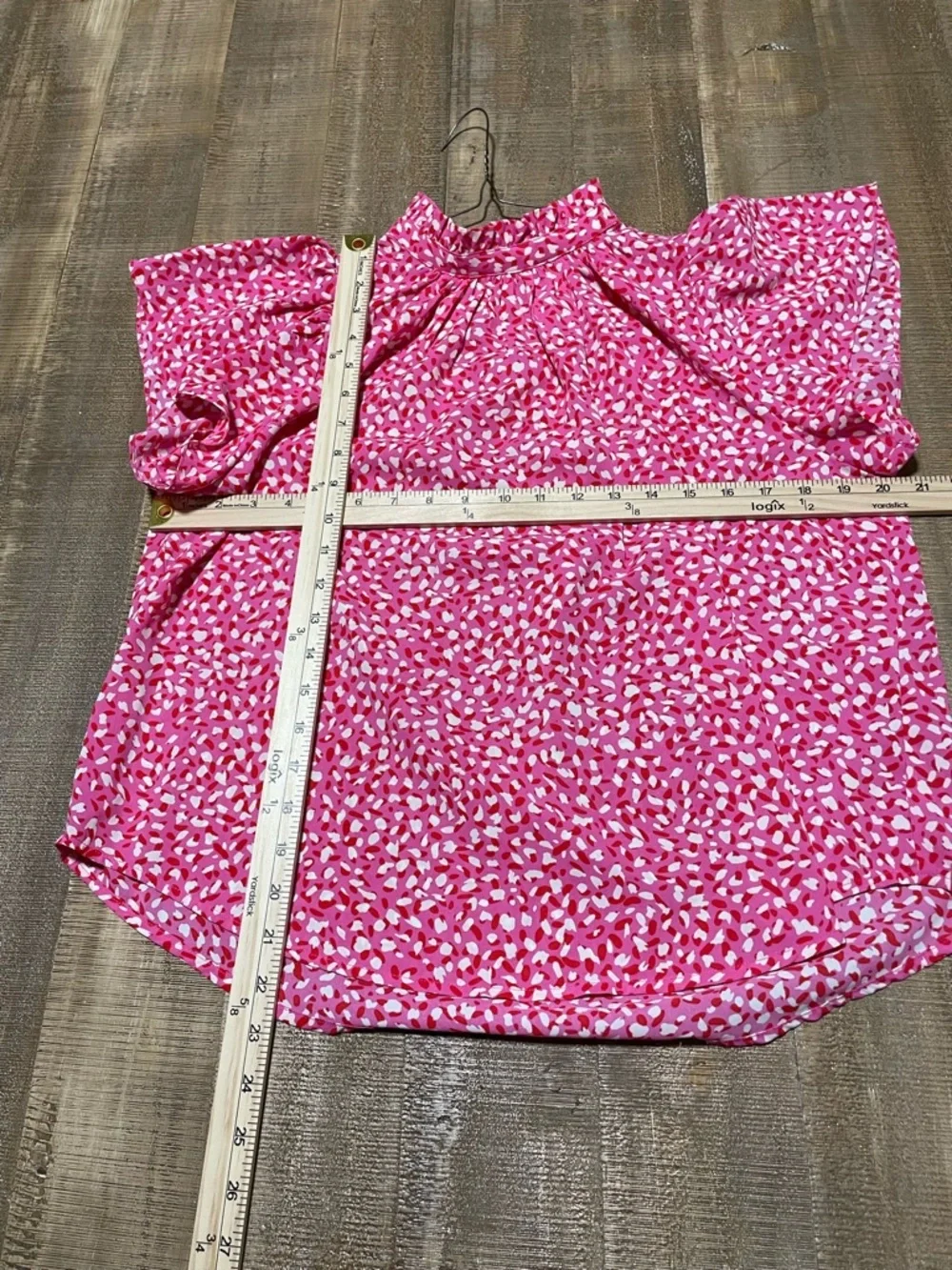 THML vibrant pink